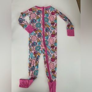NWOT littlesleepies zippy pajamas